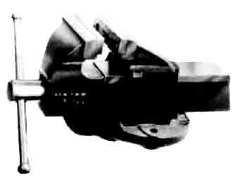 IMPA手冊 編號613775方枕桌虎鉗(圖1) IMPA手冊 編號613775方枕桌虎鉗(圖1)