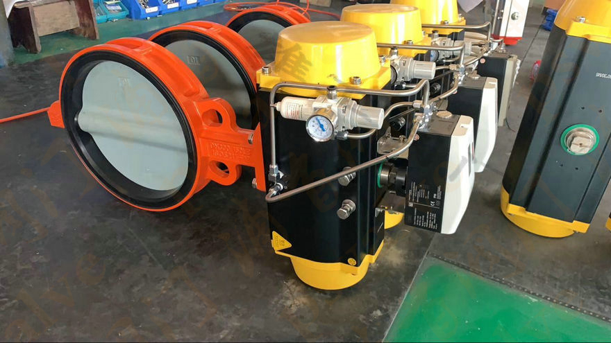 氣動調節蝶閥(圖2) 氣動調節蝶閥(圖2)